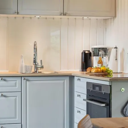 Domnika - 200m From The Sea By Interhome
