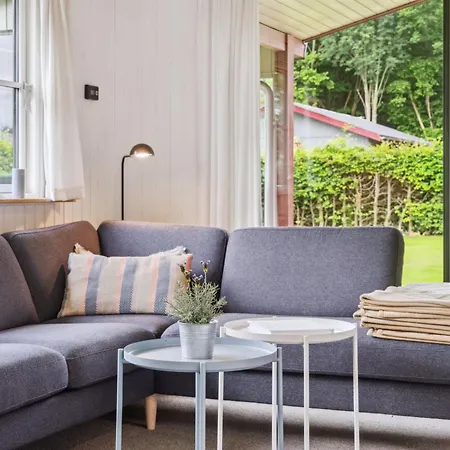 Domnika - 200m From The Sea By Interhome